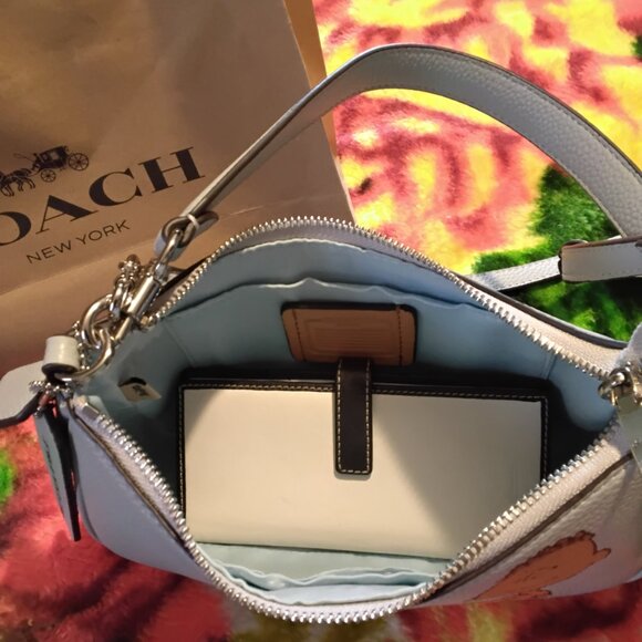 Coach X Peanuts Teri Shoulder Bag W/ Franklin Charm - Picture 6 of 15